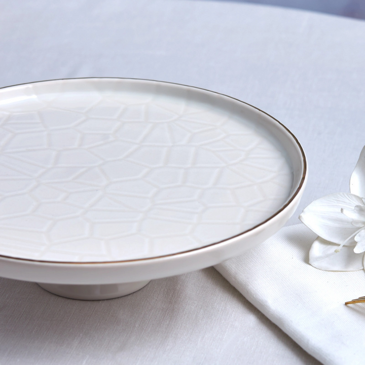 Karaca Calvin Footed Dinner Plate 23 cm