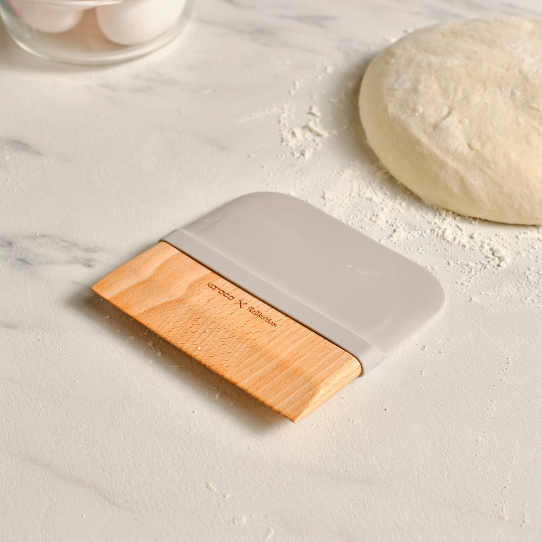 Karaca x Refika Gadgets Double-Sided Wooden Dough Scraper