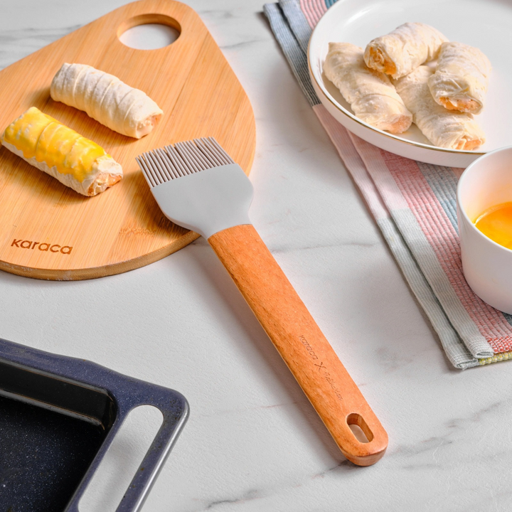 Karaca x Refika Gadgets Wooden Handle Silicone Brush