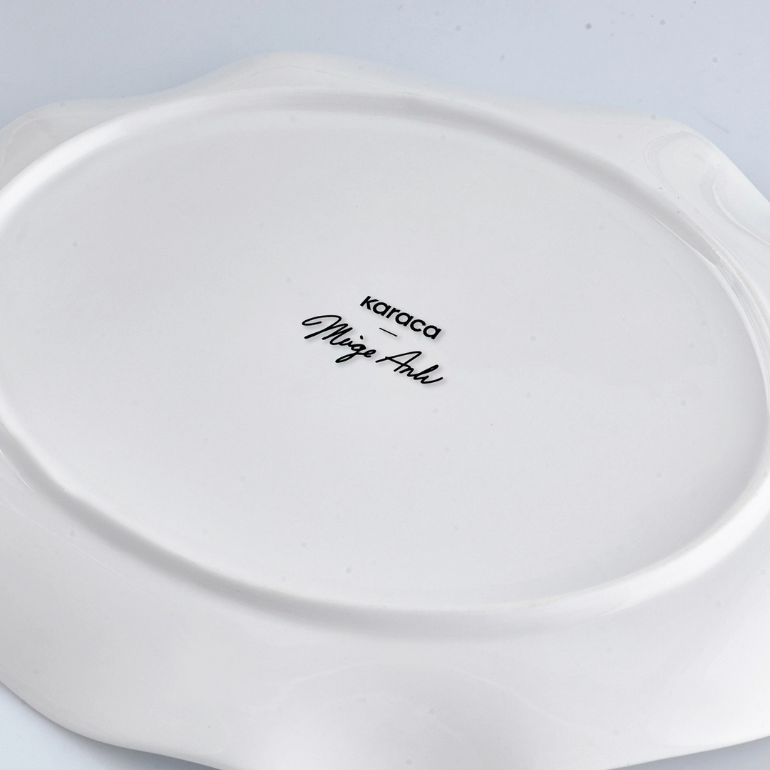Karaca X Müge Anlı Gold Serving Plate 27 cm