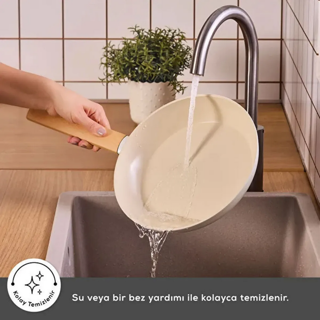 Karaca Swiss Crystal Almond Frying Pan
