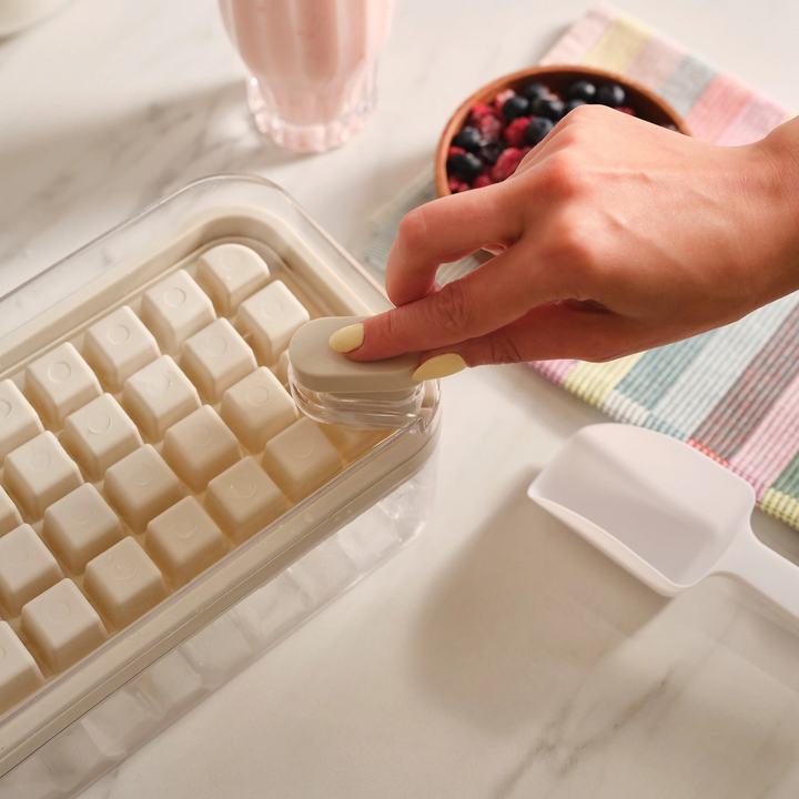 Karaca Crick Crack Harmony Ice Tray with Lid – Grey