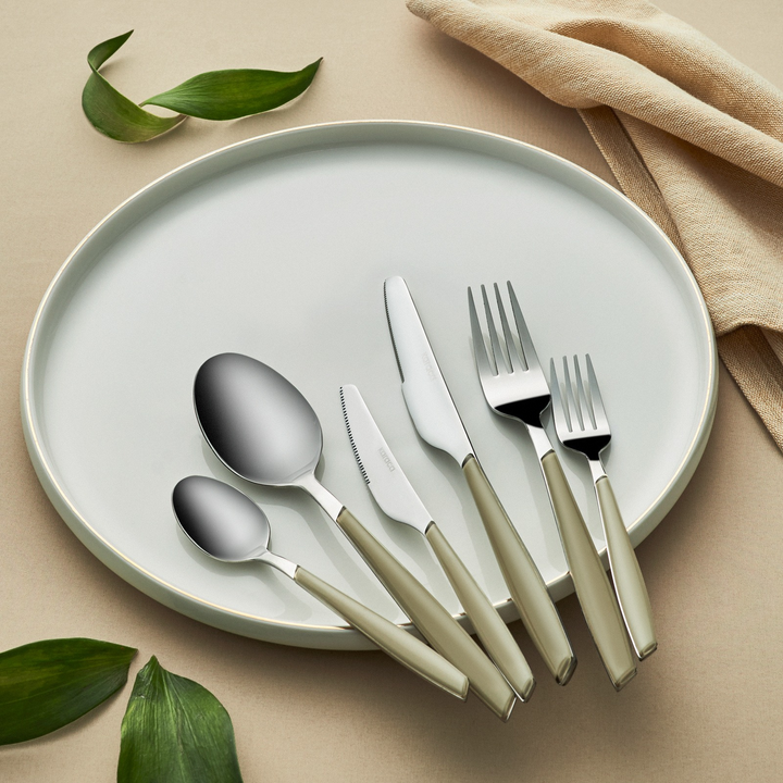 Karaca Lincoln Dinner Knife – Cream