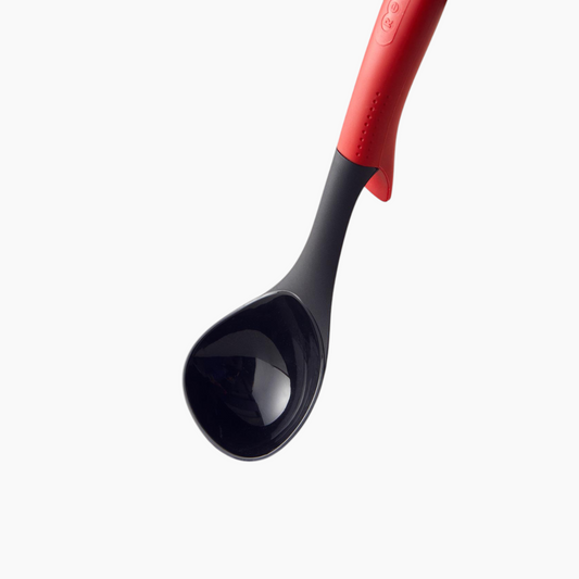 EH Living Amara Plastic Ladle 30 cm Red