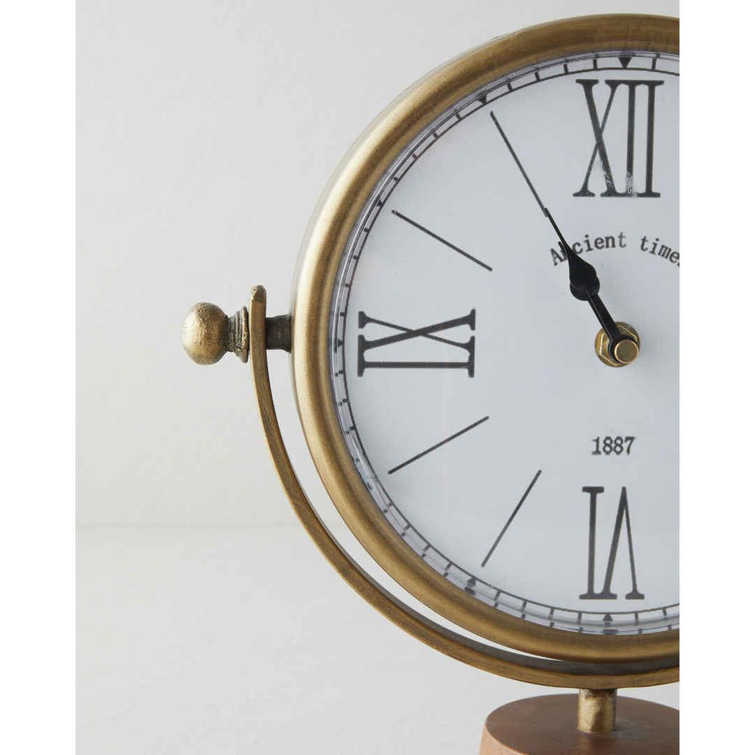 EH Hilly Mdf Clock 32 Cm Brown