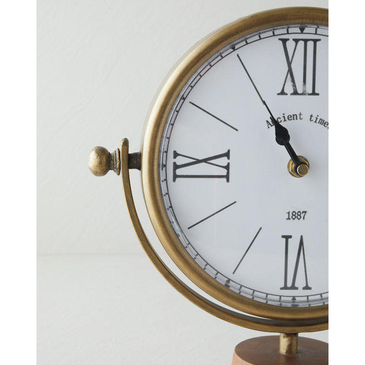EH Hilly Mdf Clock 32 Cm Brown