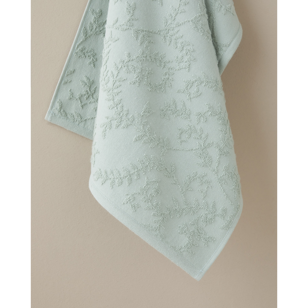 EH Leafy Touch Cotton Jacquard Bath Towel 90 x 150 Cm