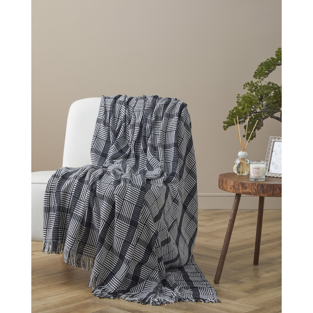 EH Sofa Throw 170 x 210 Cm