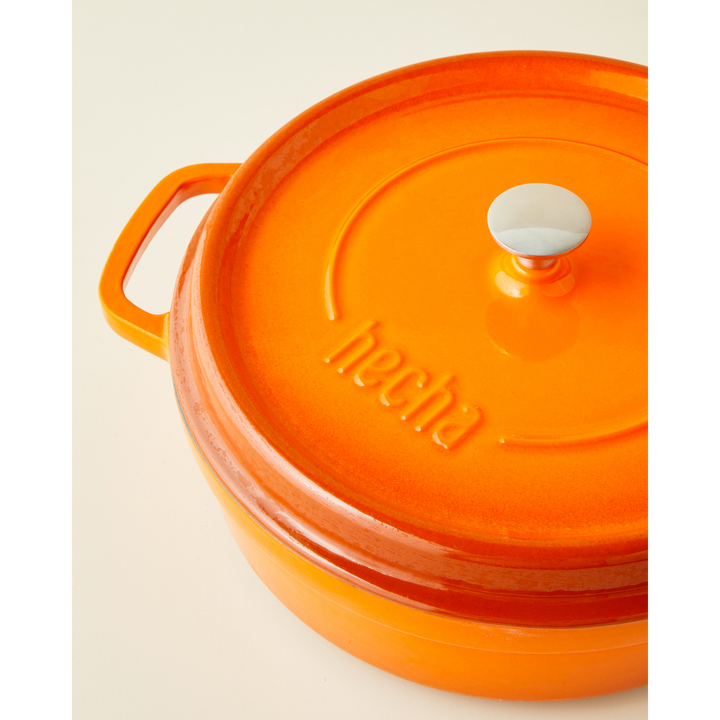 EH Hecha Iron Casting Shallow Pot 28 Cm