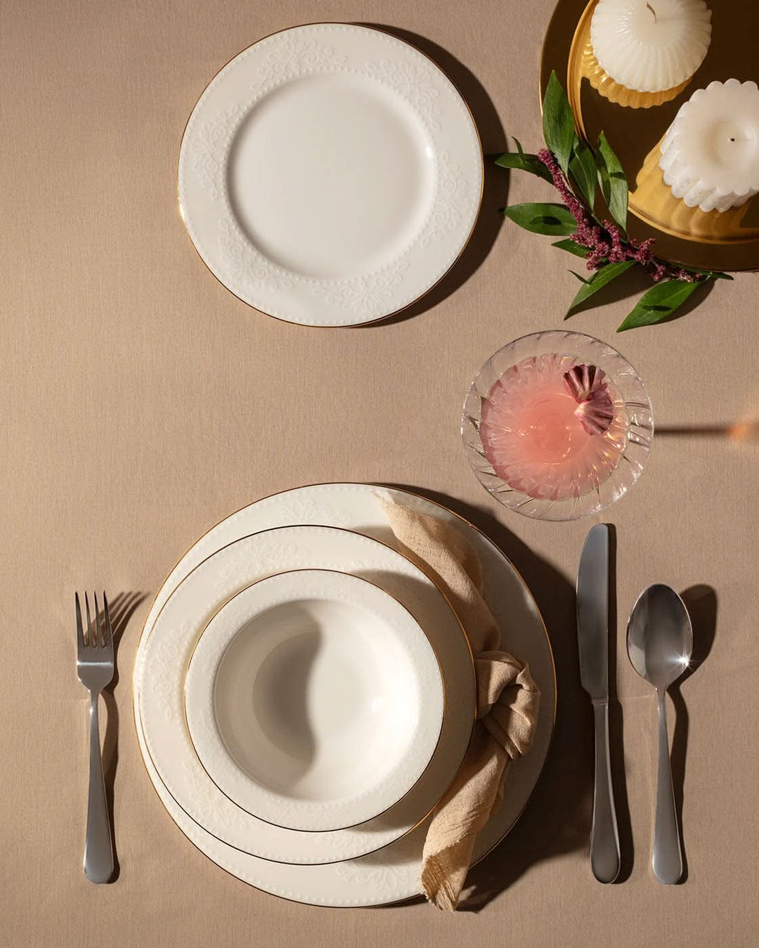 Madame Coco Dinner Set