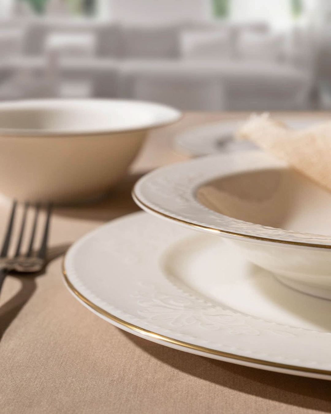 Madame Coco Dinner Set