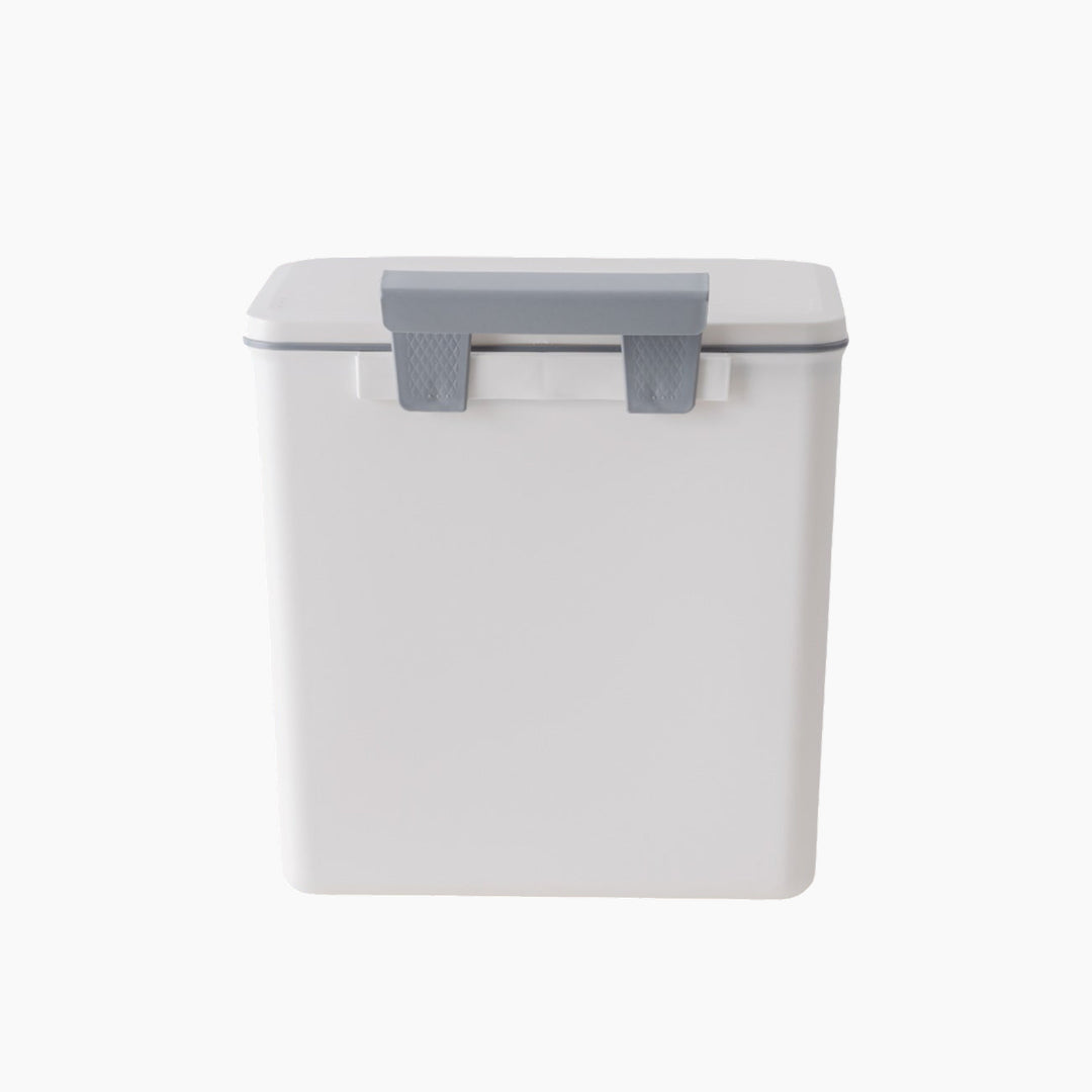 Madame Coco Ninon Hanging Trash Can12