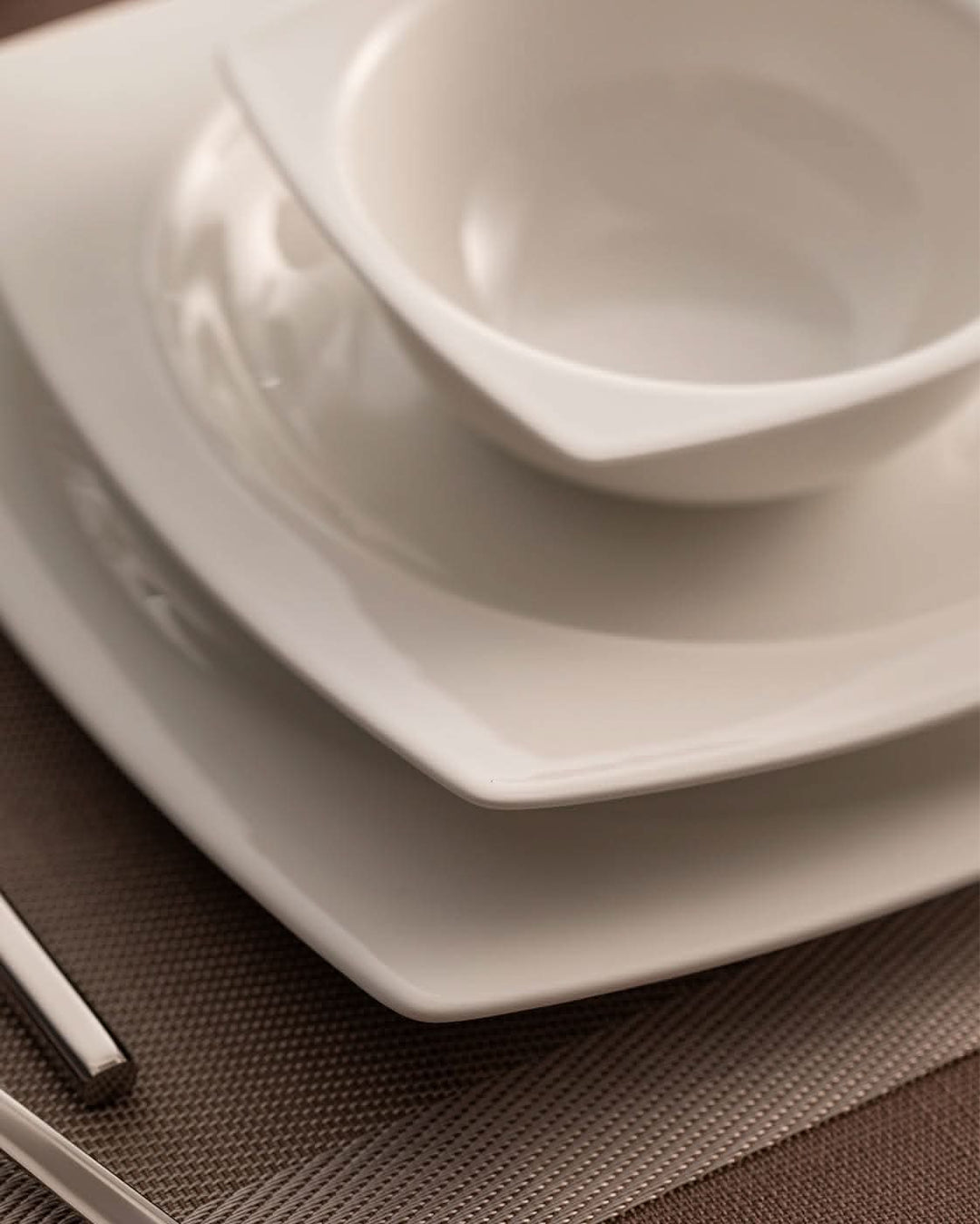 Madame Coco Dinner Set