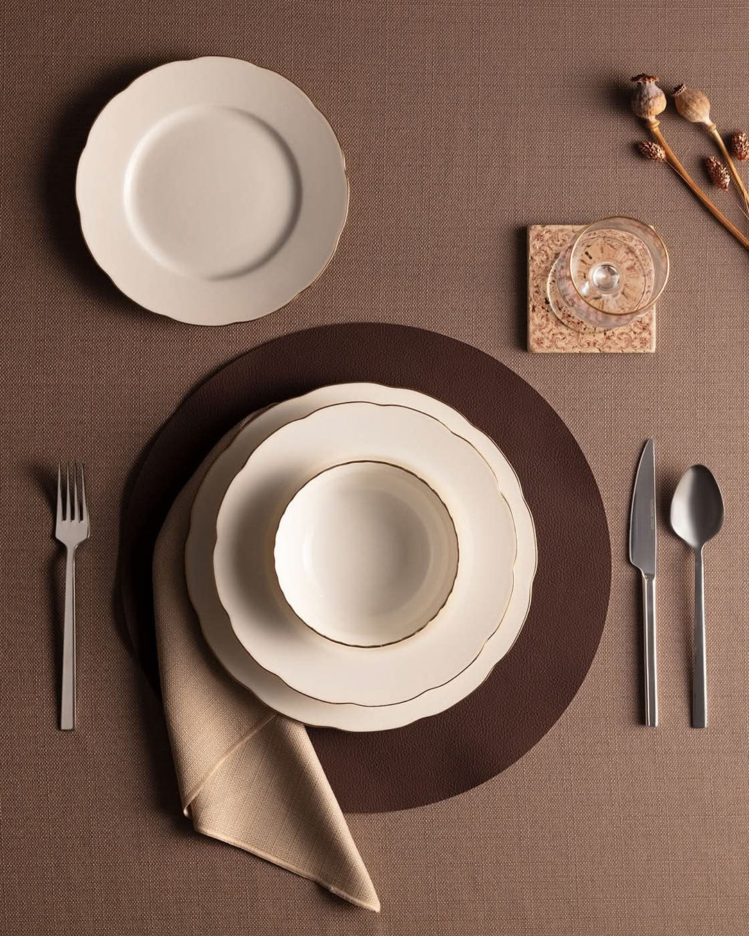 Madame Coco Dinner Set