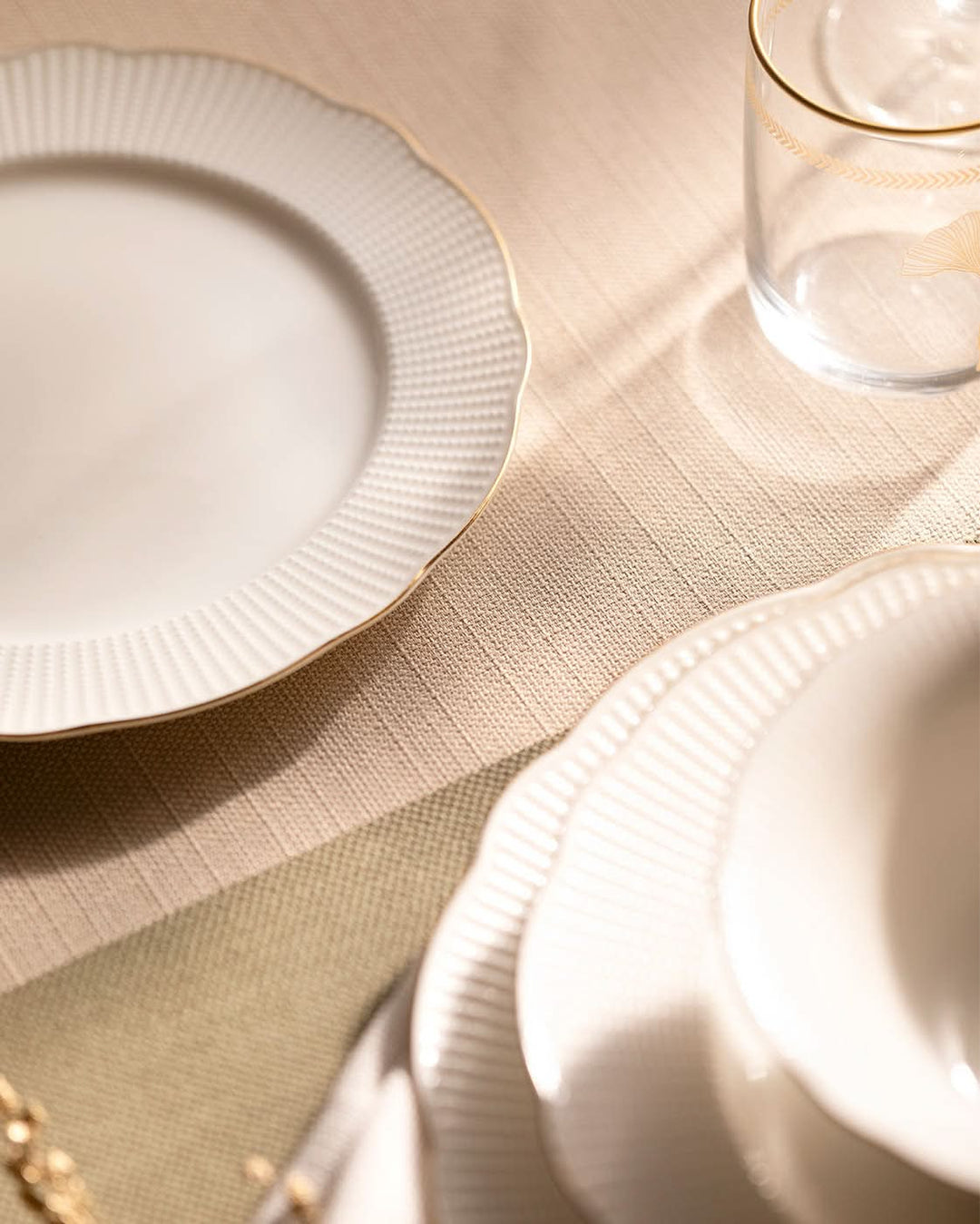 Madame Coco Dinner Set