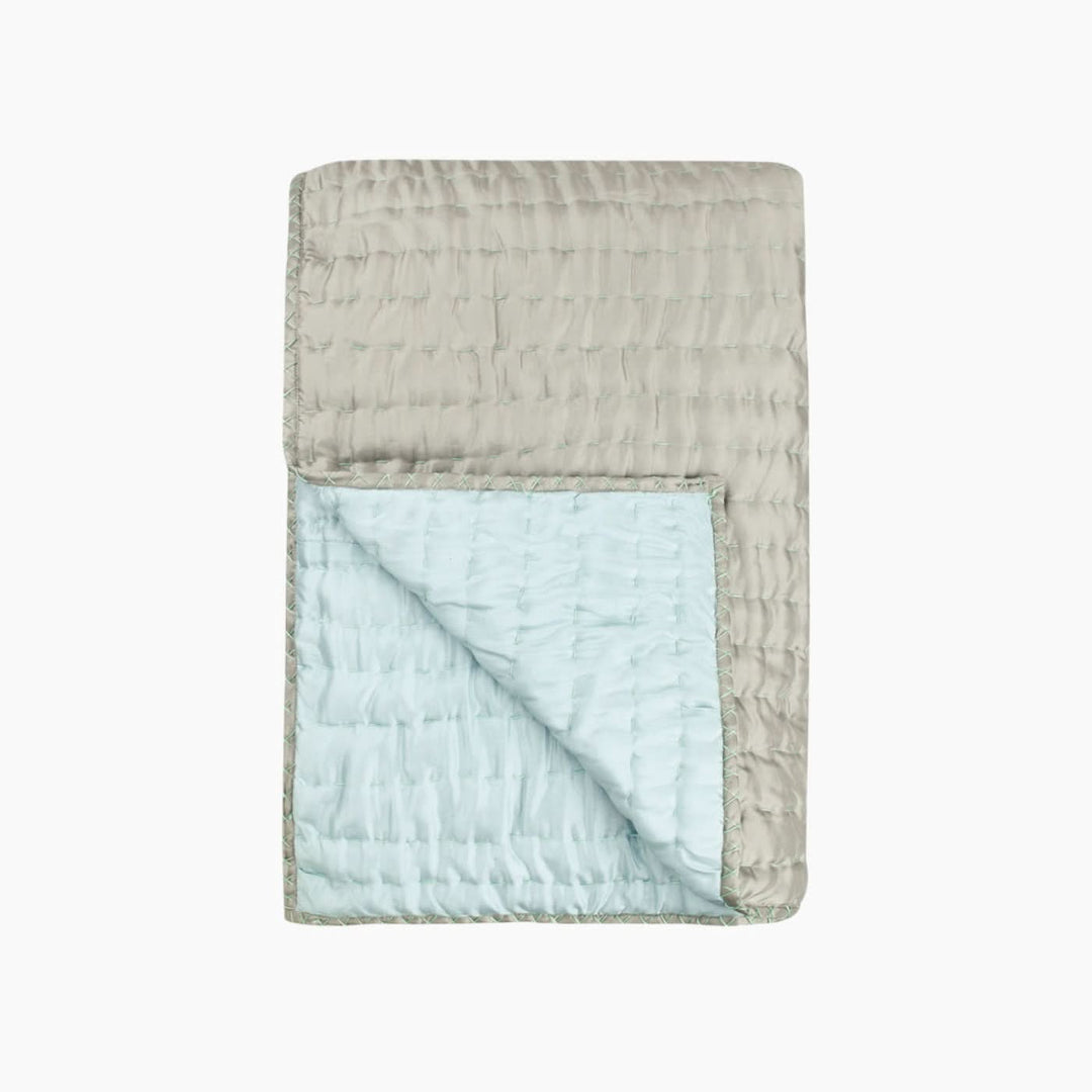 لحاف وأغطية وسائد من Pebble &amp; Duck Egg Chenevard