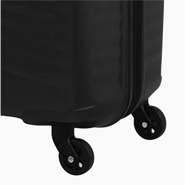 American Tourister Phoenix Suitcase Travel Set