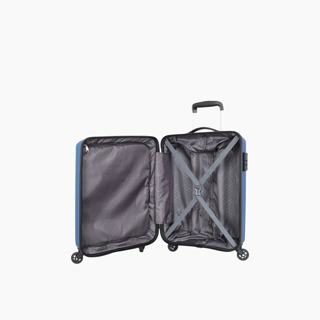 American Tourister Tracker Suitcase Travel Set