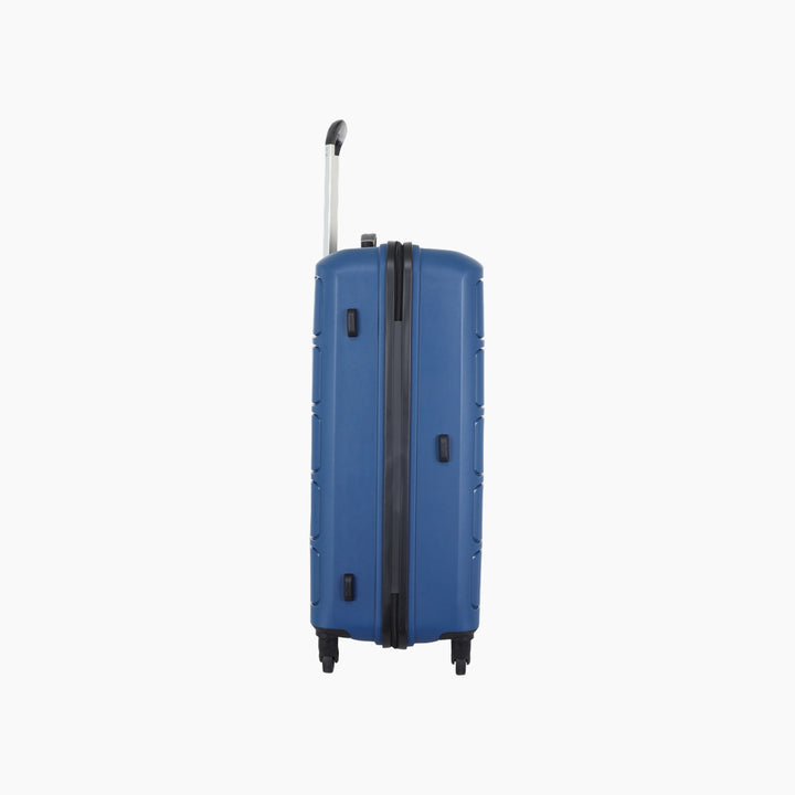 American Tourister Tracker Suitcase Travel Set