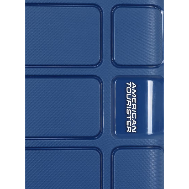 American Tourister Tracker Suitcase Travel Set