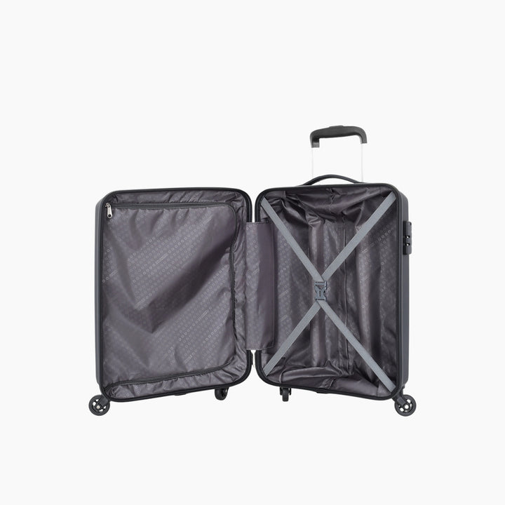 American Tourister Tracker Suitcase Travel Set