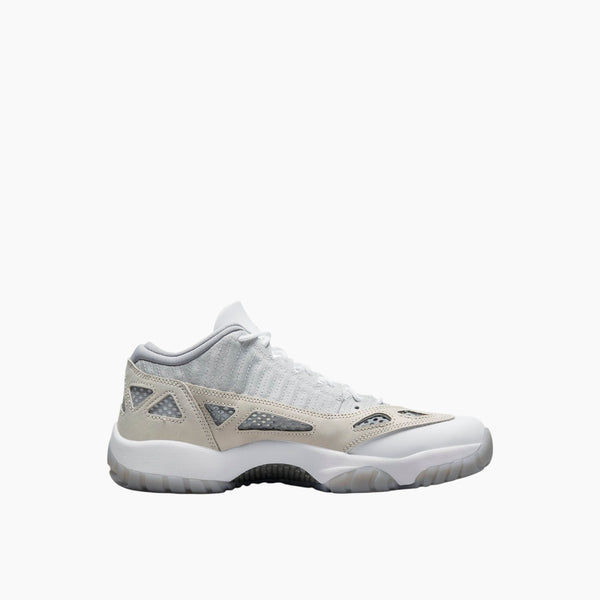 11 Retro Low IE 'Light Orewood Brown'