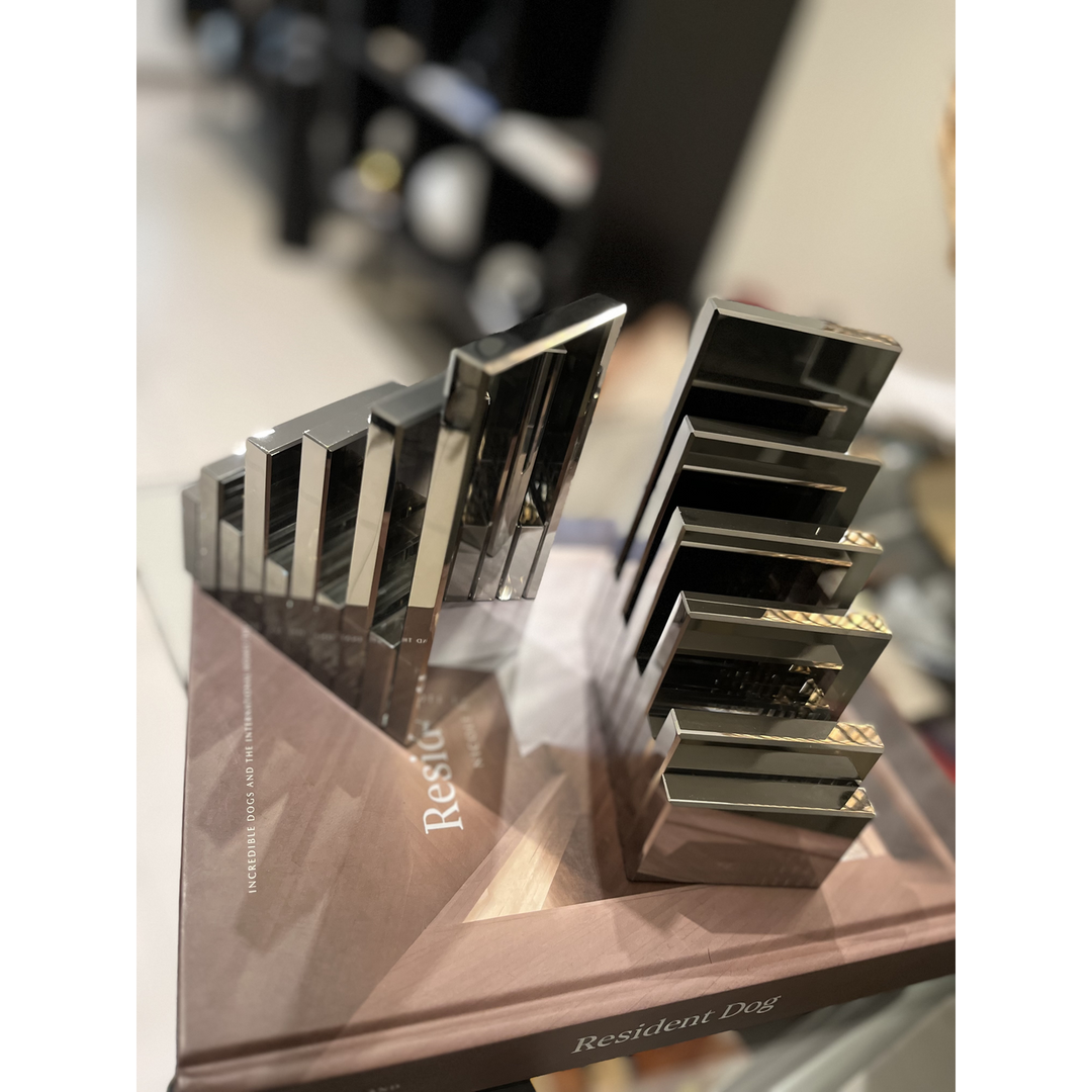 Glass bookends with a minimalist design