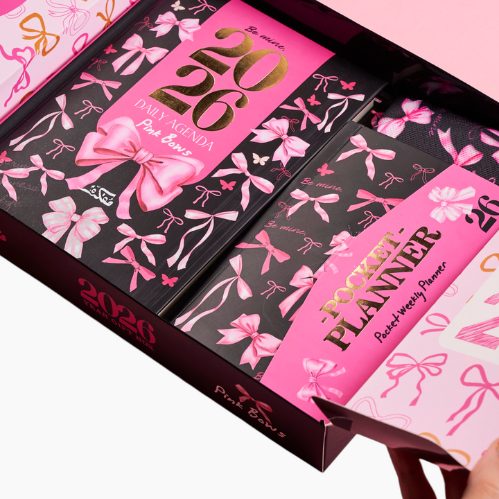Pink Bows Agenda Gift Set 2026