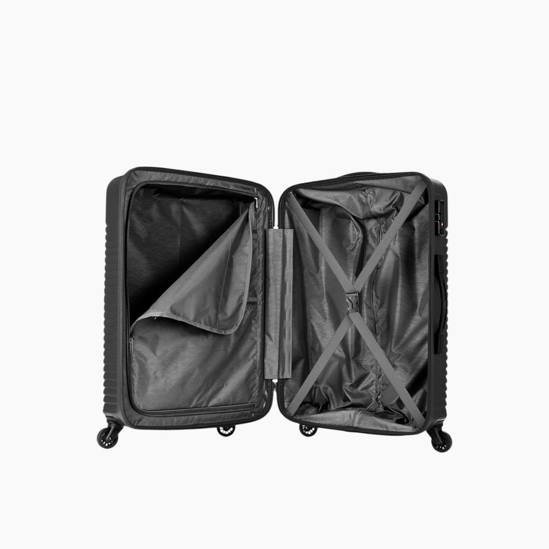American Tourister Sky Park Spinner Suitcase