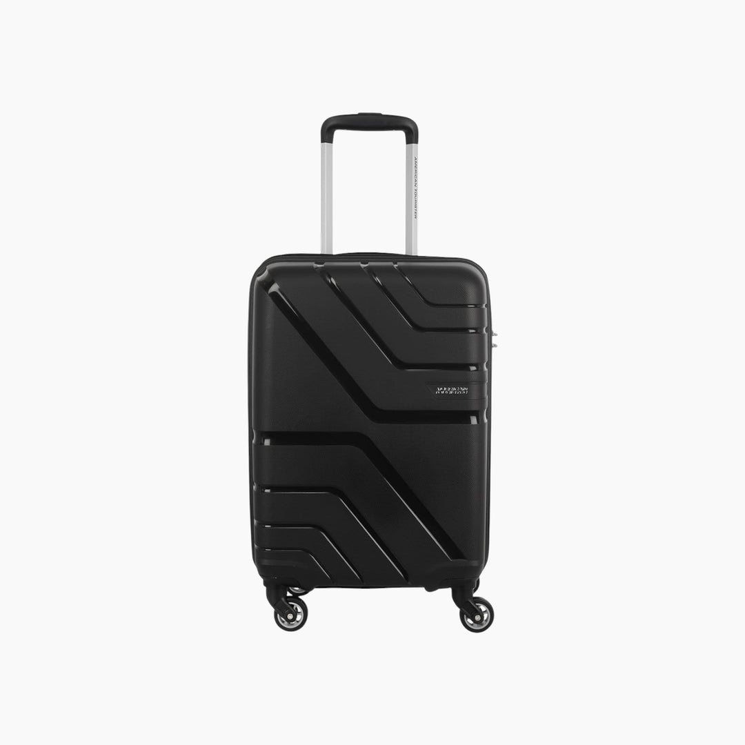 American Tourister Upland Suitcase Travel Set