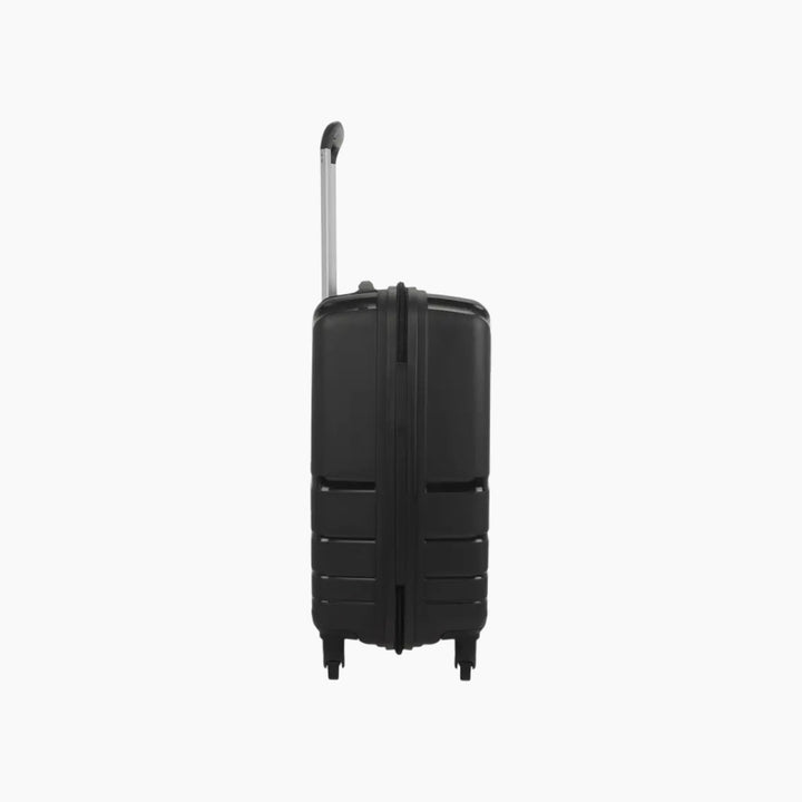 American Tourister Upland Suitcase Travel Set