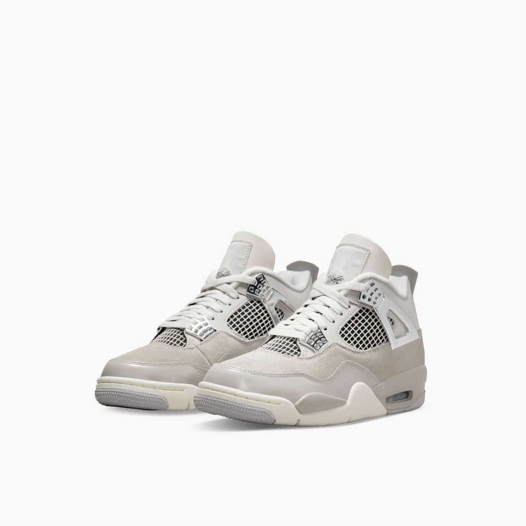 (WMNS) 4 لحظات مجمدة ريترو