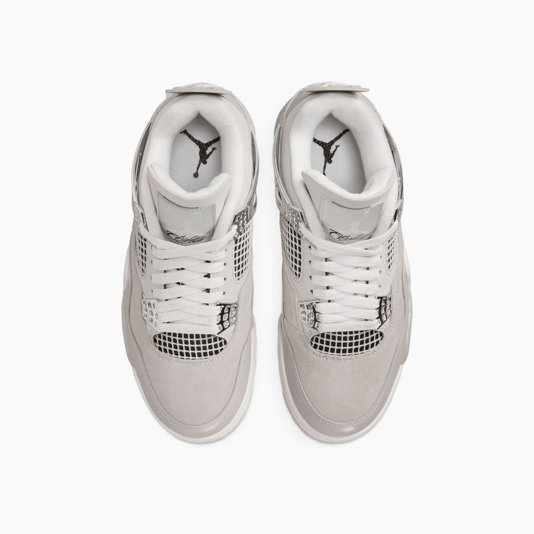 (WMNS) 4 لحظات مجمدة ريترو