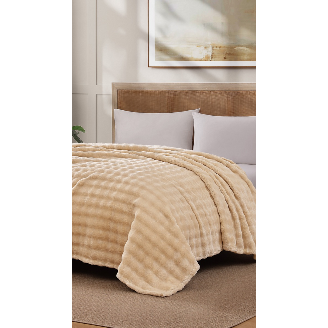 ARMN Bubble Plush King Blanket