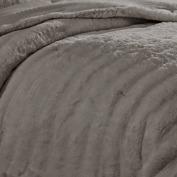 ARMN Veloura 4-Piece King Duvet Set