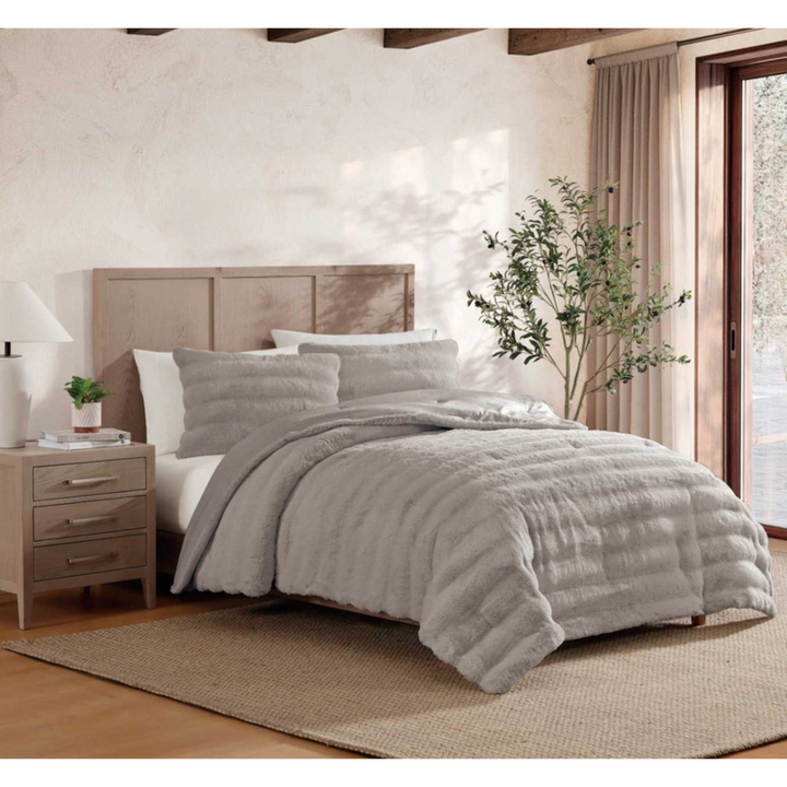 ARMN Veloura 4-Piece King Duvet Set