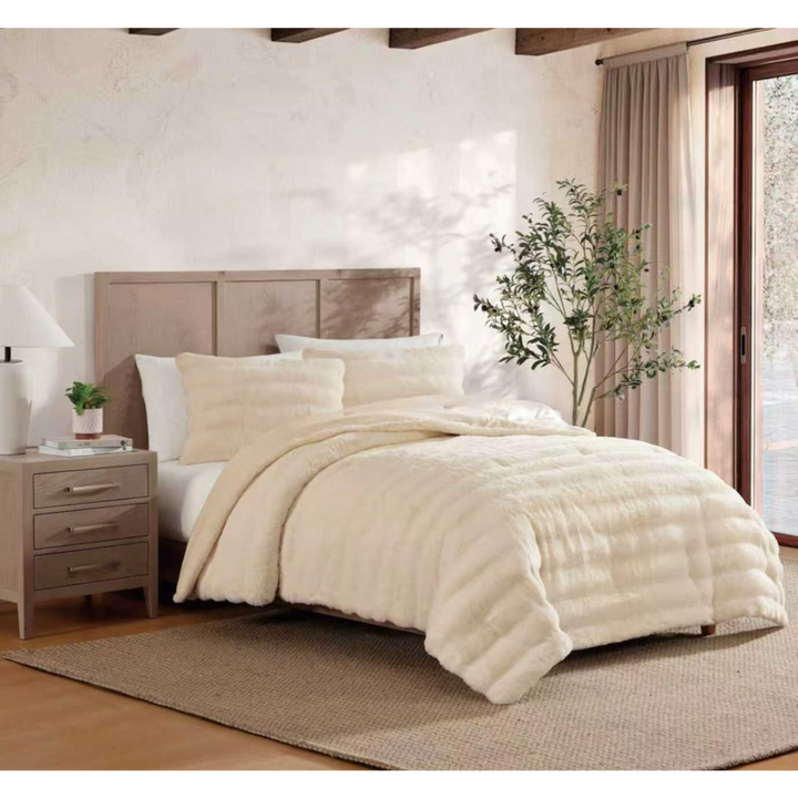 ARMN Veloura 4-Piece King Duvet Set