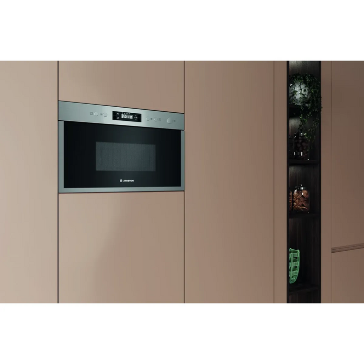 Ariston Built-In Microwave with Grill – 22 Liters