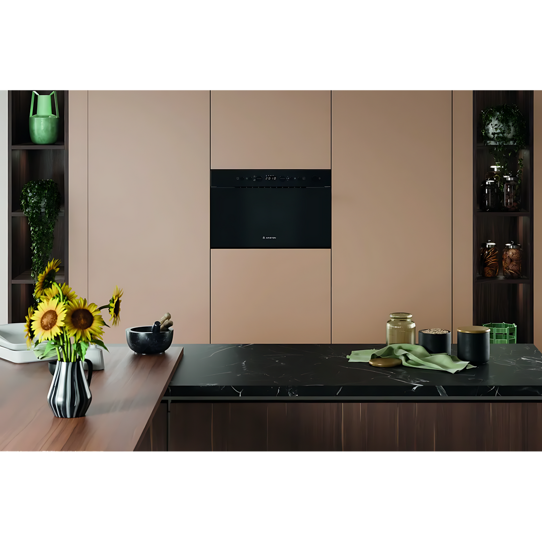Ariston Microwave Oven Built in With Grill 22 L 750 W Black