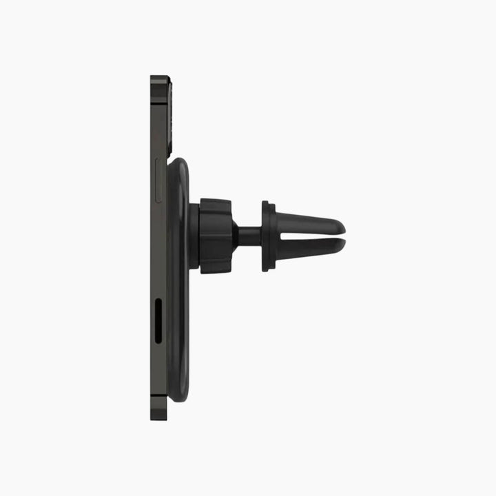 BELKIN Boost Charge 10W magnetic wireless car charger