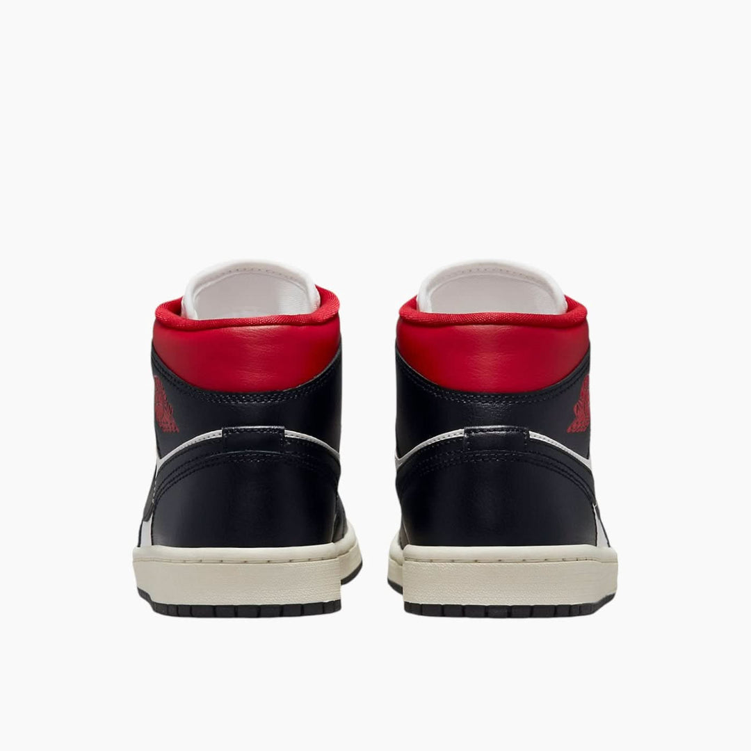 Nike Air Jordan 1 Mid Sneakers