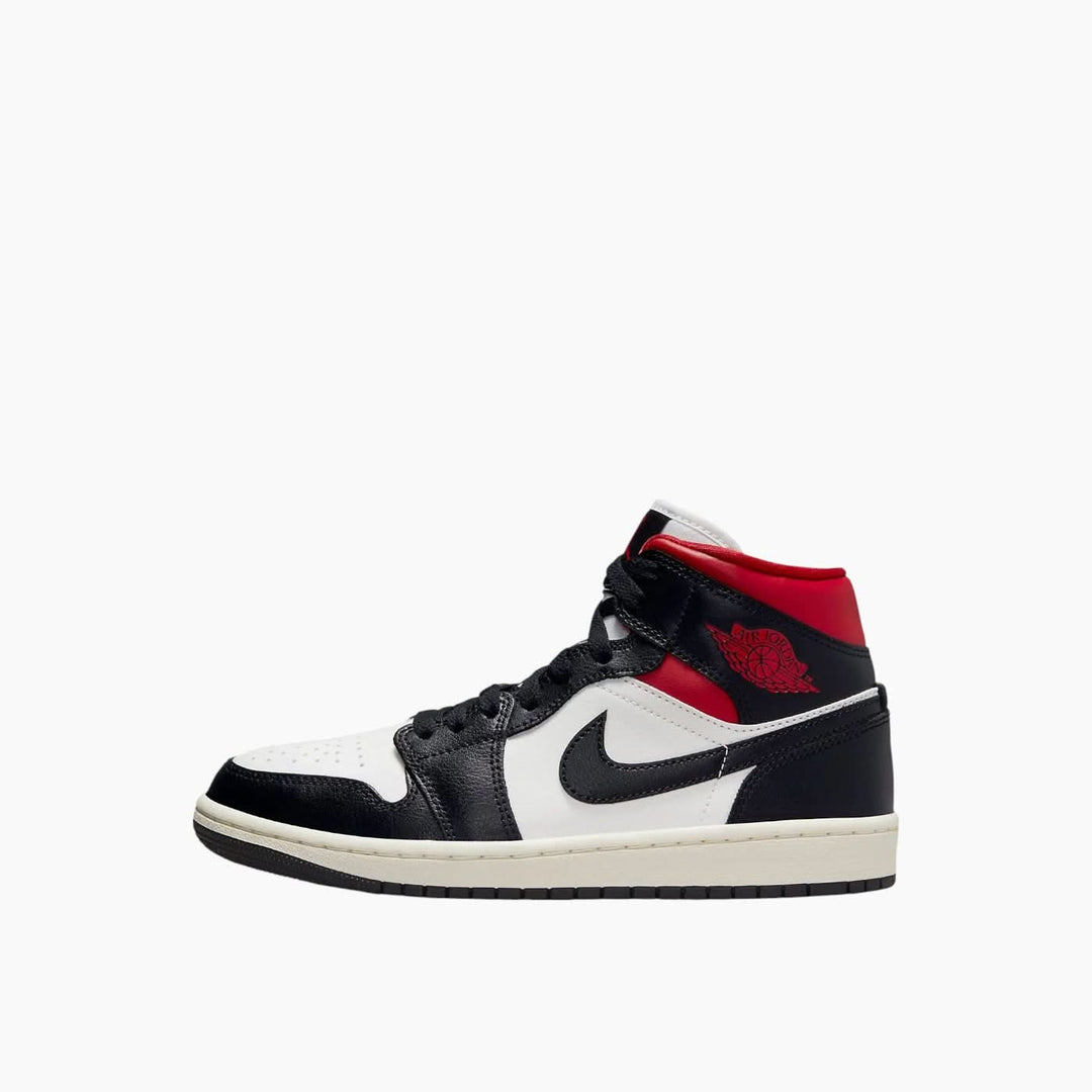 Air Jordan 1 Mid Sneakers