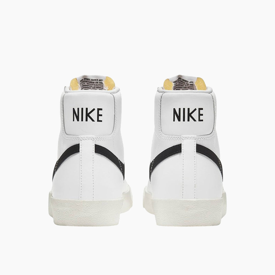 Nike Blazer Mid &