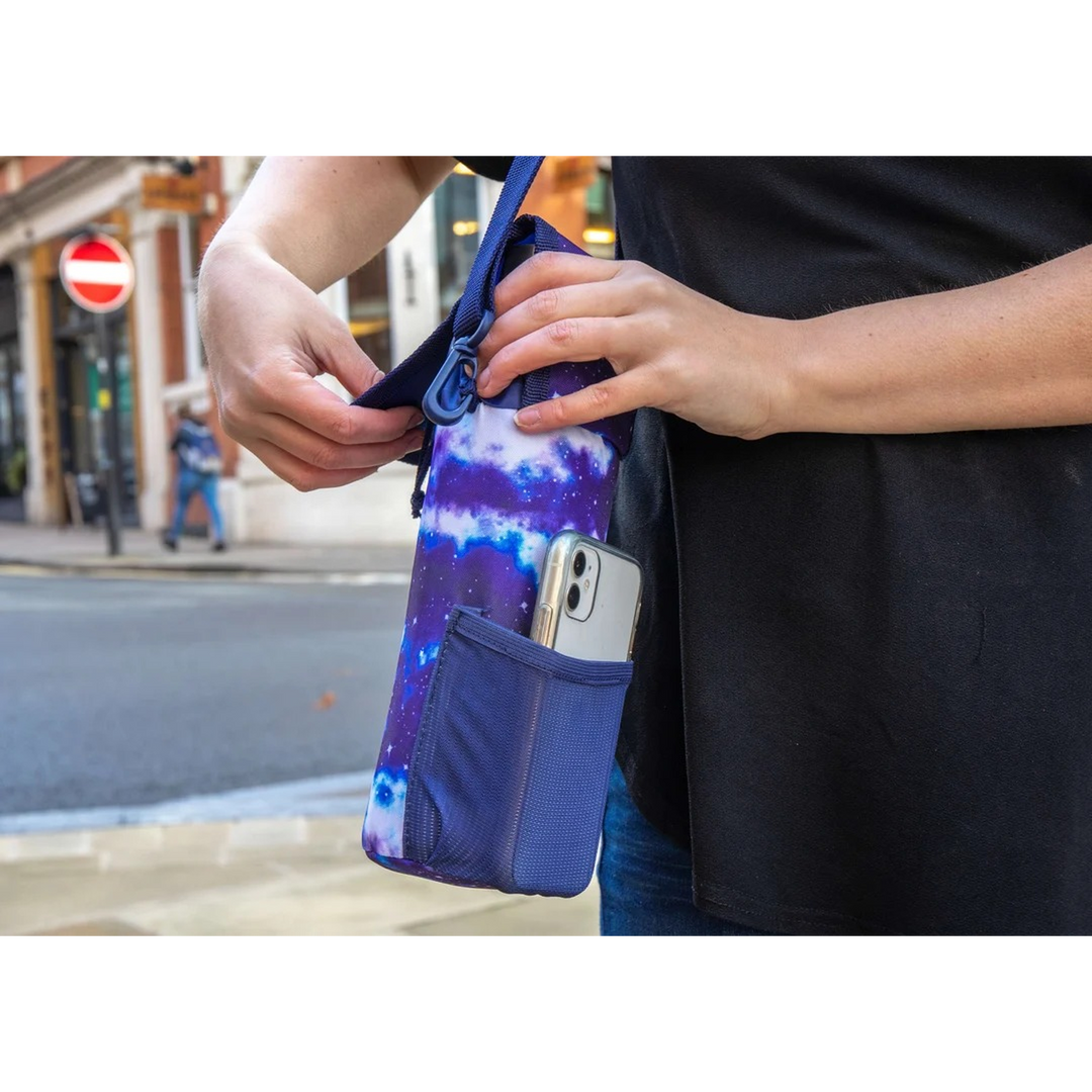Built neoprene bottle bag with adjustable strap