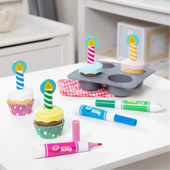 Melissa &amp; Doug Bake &amp; Decorate Cupcake Set