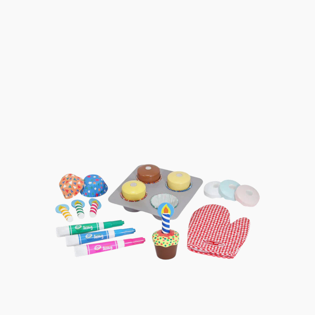 Melissa &amp; Doug Bake &amp; Decorate Cupcake Set