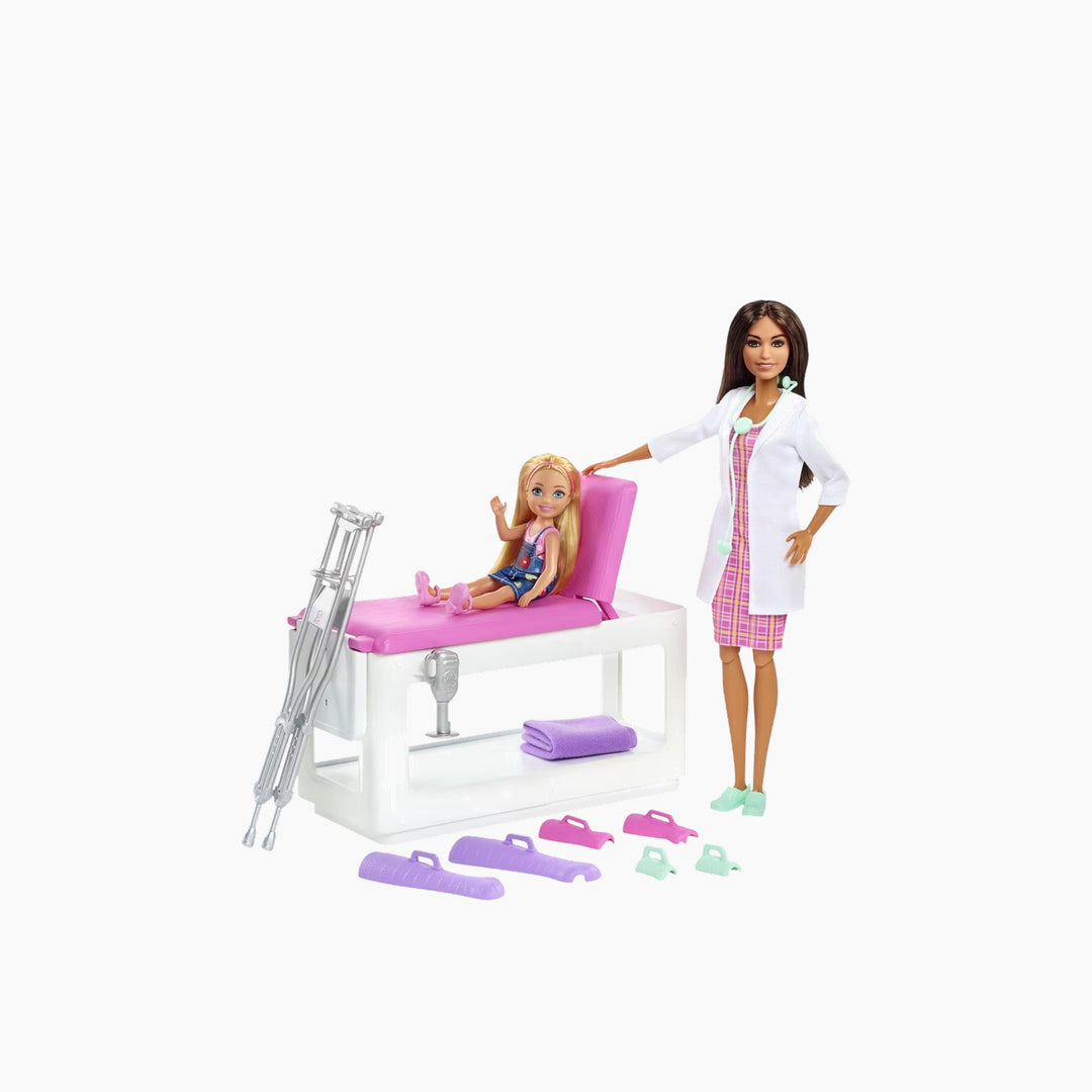 Mattel Barbie Careers Fast Cast Clinic Playset