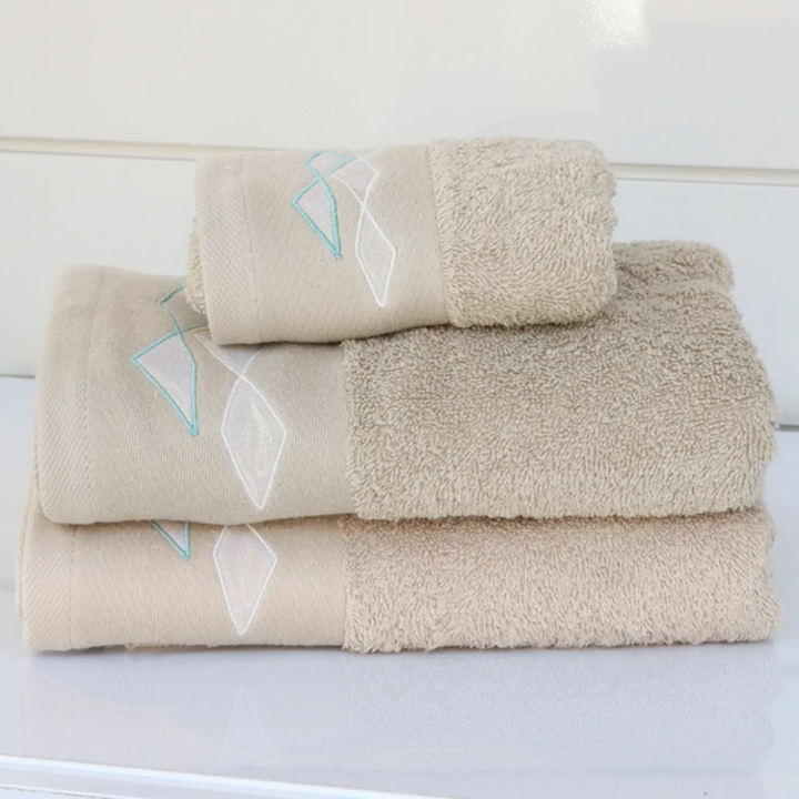 Nova Home Celine Towel
