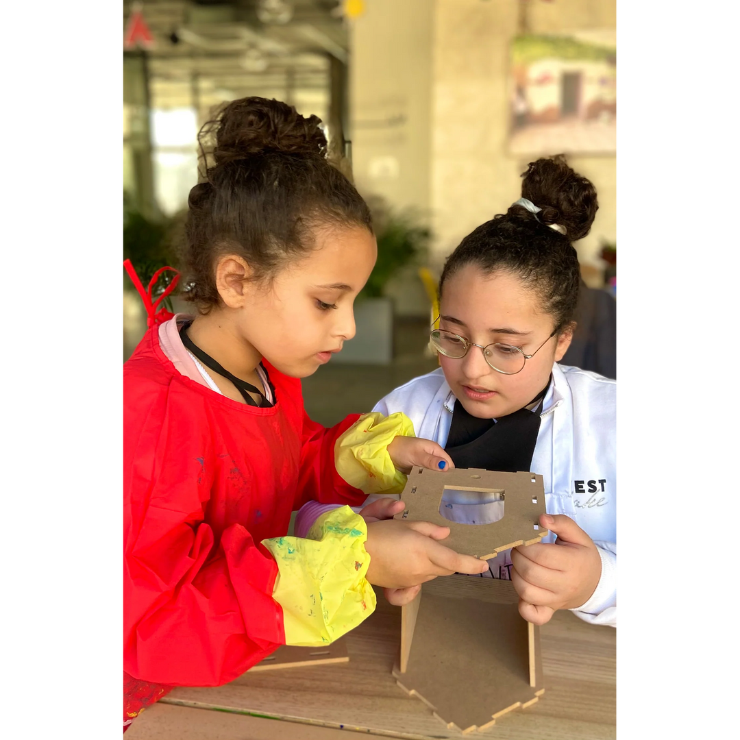 The Orenda Tribe BirdHouse Craft Kit