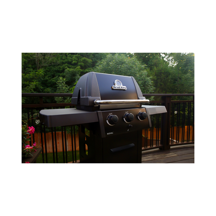 Broil King Royal 320 Shadow Gas Grill